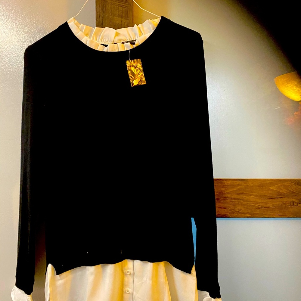 NWT Black & white Sweater